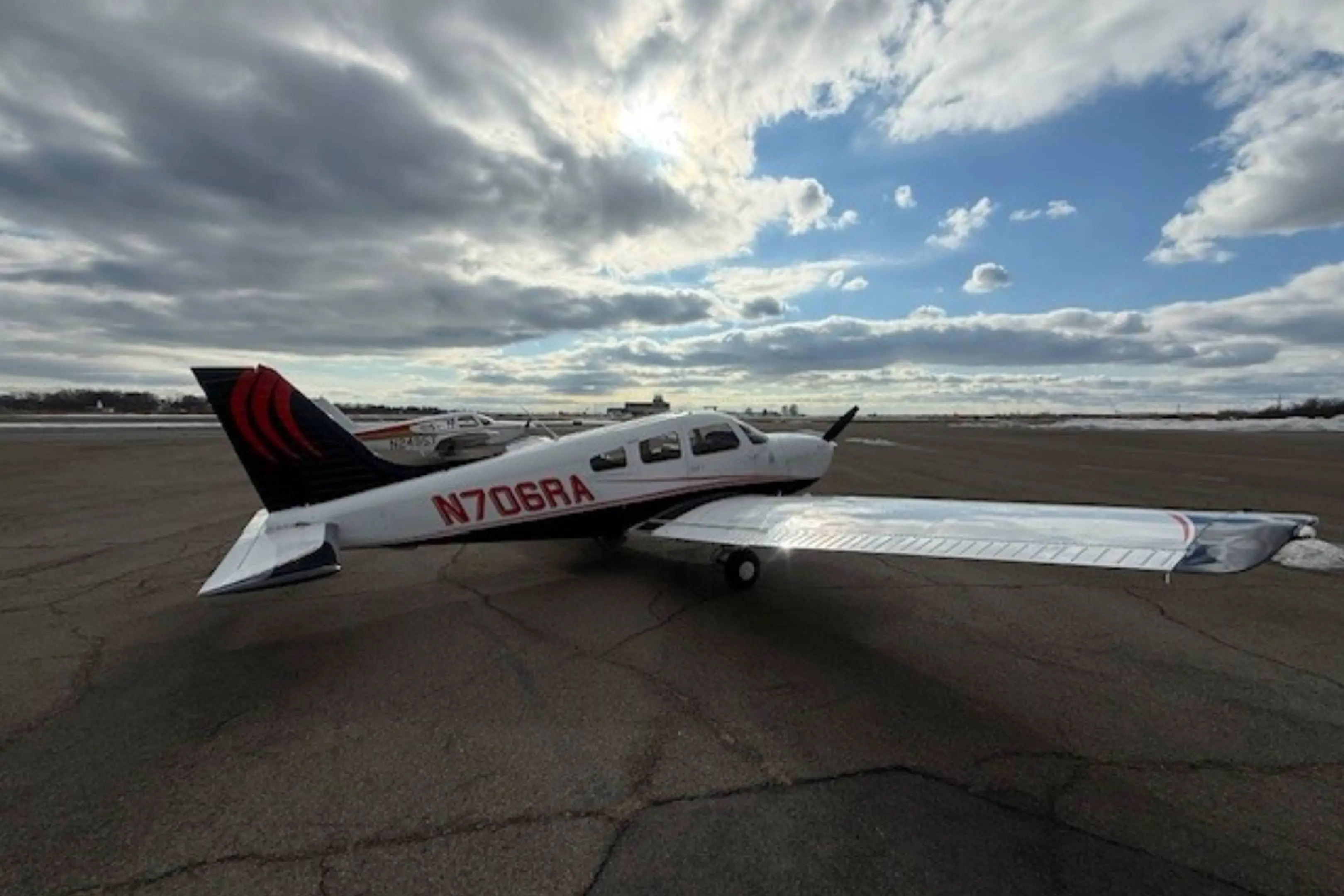 N321V-Exterior-1-scaled (1)