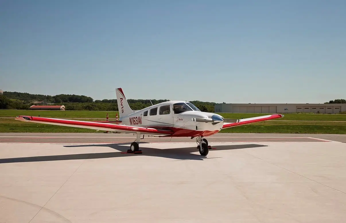 N163AV